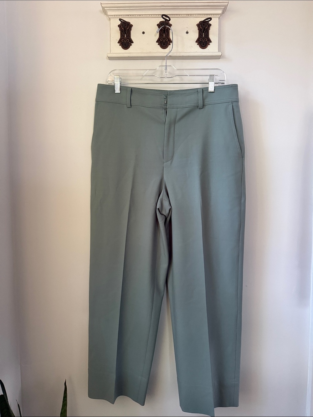 Club Monaco Sage Green Women's Dress Trousers High rise Tailored Pants 10